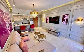 Appartement Luxueux Avec Piscine 10 Minutes Du Centre Ville